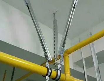 闸阀支撑架的质量要求。价格决定了东坡抗震支撑框架的质量。